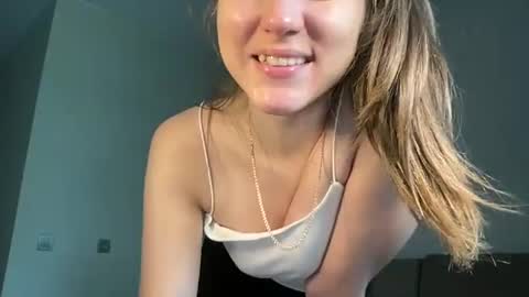 Ema online show from June 12, 7:29 am