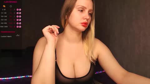 WEELCOMEEEEEEEEEE online show from November 11, 9:59 pm