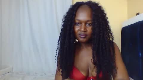 Snapshot of nutgal_ chatting on October 31, 7:48 pm nutgal online show from October 31, 7:48 pm