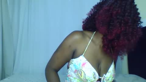 nutgal online show from November 10, 8:35 am