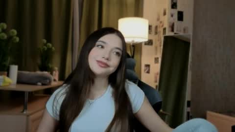 Snapshot of nutshellz chatting on May 12, 7:44 pm Rachel online show from May 12, 7:44 pm