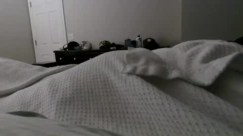 nuttincowboy727272 online show from May 28, 1:03 am