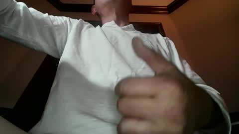 Snapshot of nv4444ny chatting on March 14, 8:09 am Showme online show from March 14, 8:09 am