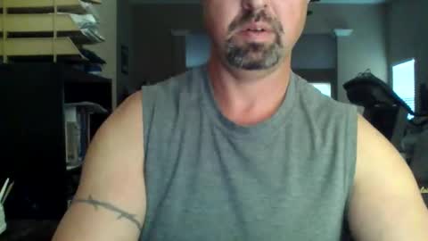 Snapshot of nvrenuff1979 chatting on November 3, 12:39 pm nvrenuff1979 online show from November 3, 12:39 pm