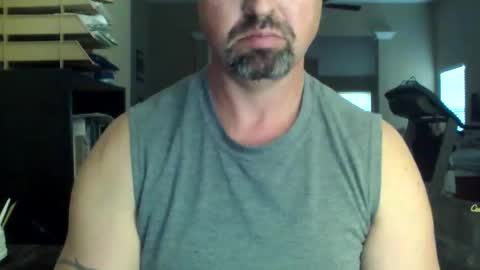 Snapshot of nvrenuff1979 chatting on November 5, 12:38 pm nvrenuff1979 online show from November 5, 12:38 pm