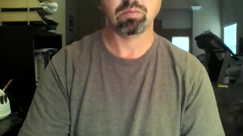 Snapshot of nvrenuff1979 chatting on November 17, 12:33 pm nvrenuff1979 online show from November 17, 12:33 pm