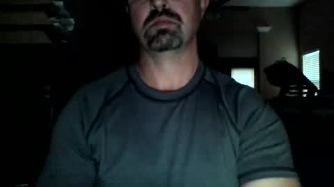 Snapshot of nvrenuff1979 chatting on December 5, 12:47 pm nvrenuff1979 online show from December 5, 12:47 pm