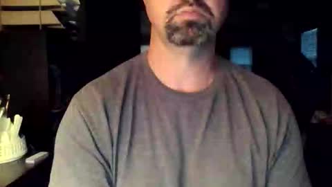 Snapshot of nvrenuff1979 chatting on December 19, 12:34 pm nvrenuff1979 online show from December 19, 12:34 pm