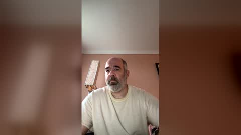 Snapshot of ny1985 chatting on May 23, 10:36 pm ny1985 online show from May 23, 10:36 pm