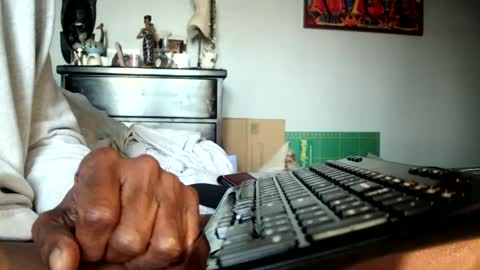 KN online show from December 19, 6:23 pm