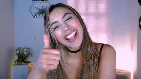 Nycole online show from March 6, 2:29 pm