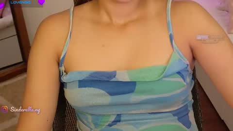 Snapshot of nylaahhh chatting on August 7, 2:46 am Nylaah online show from August 7, 2:46 am