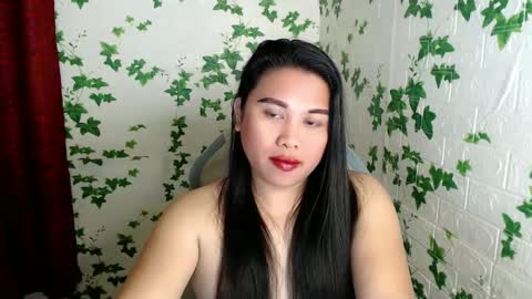 nylecummer online show from December 26, 7:49 pm