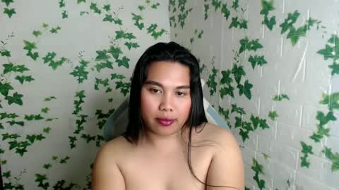 nylecummer online show from January 28, 11:28 pm