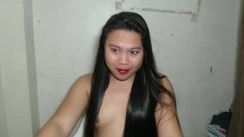 nylecummer online show from October 24, 8:05 pm