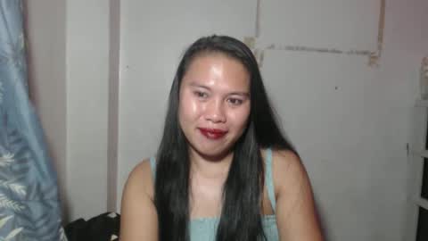 Snapshot of nylecummer chatting on June 7, 9:18 pm nylecummer online show from June 7, 9:18 pm