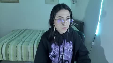 Frida online show from February 12, 12:01 pm