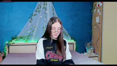 Kat online show from January 27, 7:03 pm