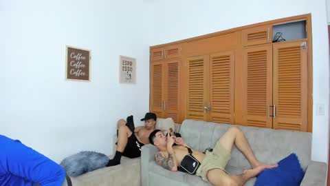 nympho_nathy_sophi online show from June 4, 1:17 pm