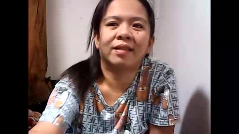 I am your angel online show from April 27, 9:24 pm
