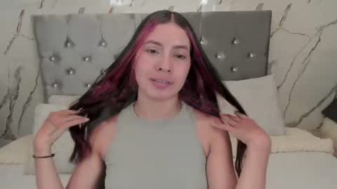 Snapshot of nymphomania9599 chatting on July 9, 7:07 pm xionela gates online show from July 9, 7:07 pm