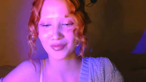 nyra_thira online show from October 11, 9:13 pm