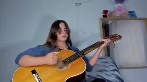 Laura nyu online show from December 5, 9:00 pm