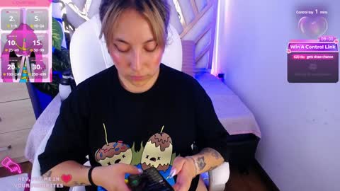 Alex   .    online show from January 30, 3:00 am