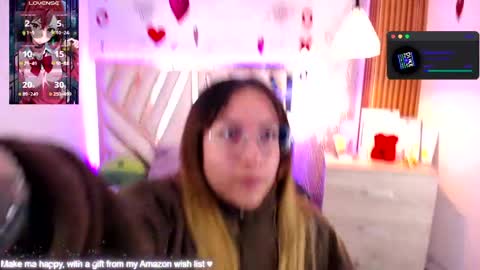 Snapshot of nyx_andria chatting on May 23, 6:07 am Alex . online show from May 23, 6:07 am