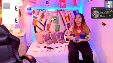 Snapshot of nyx_andria chatting on June 11, 5:27 am Alex . online show from June 11, 5:27 am