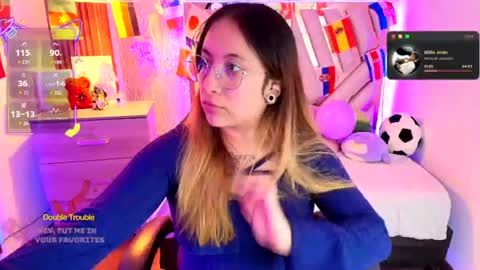 Snapshot of nyx_andria chatting on July 18, 5:33 am Alex . online show from July 18, 5:33 am