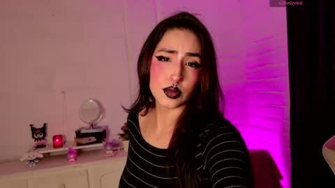 Snapshot of nyx_blackmoon chatting on June 14, 10:28 am Nyx BlackMoon online show from June 14, 10:28 am