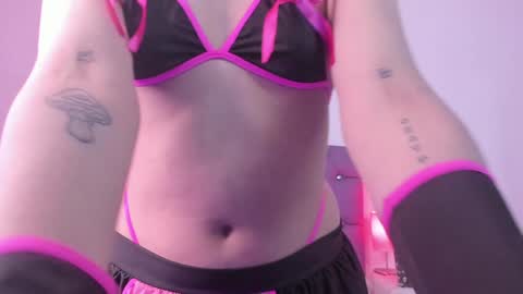   online show from February 3, 4:57 am