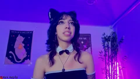 Snapshot of nyx_nayla chatting on July 7, 7:23 am online show from July 7, 7:23 am