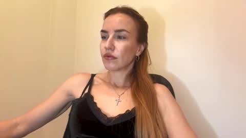 Snapshot of nyxelia_ chatting on November 14, 8:35 am Anastasia online show from November 14, 8:35 am