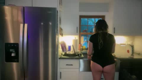 nyxxen online show from March 7, 10:40 pm