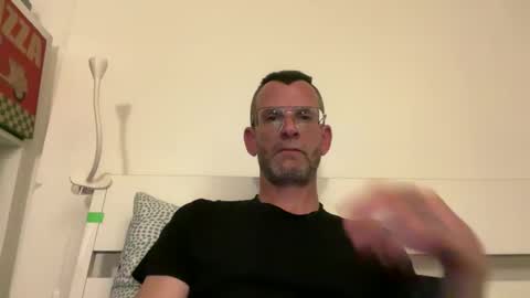 Jonathan Deep online show from April 23, 8:22 pm