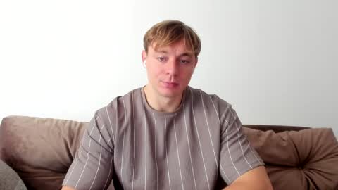 o_r_b_i_t online show from December 15, 10:50 am