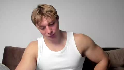 o_r_b_i_t online show from February 26, 6:21 pm