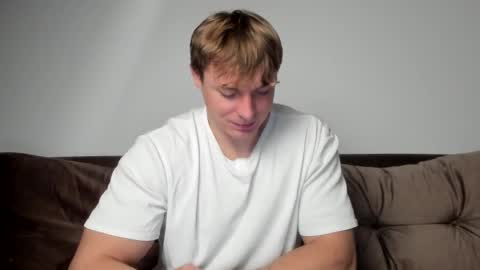 o_r_b_i_t online show from February 27, 3:26 pm