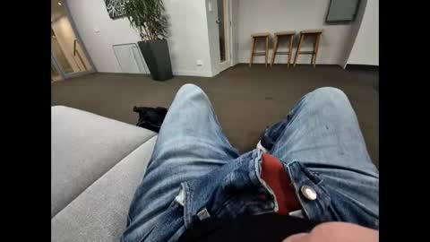 obedient9402 online show from February 26, 8:52 pm