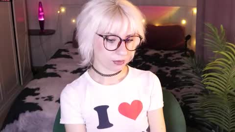 Moonlight online show from February 8, 9:13 am