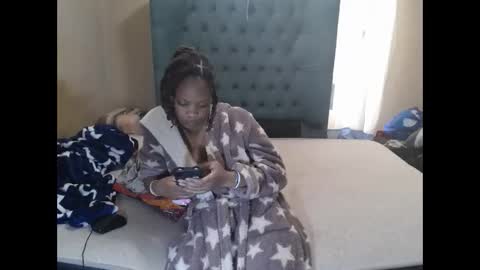Snapshot of obsessedmimi chatting on May 16, 9:06 am obsessedmimi online show from May 16, 9:06 am