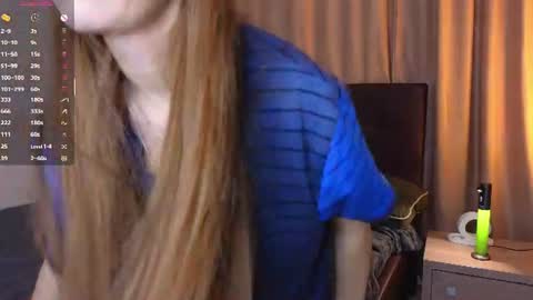Snapshot of obsidianvelour chatting on June 26, 5:06 pm Bella online show from June 26, 5:06 pm