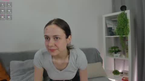 Elis online show from June 3, 1:46 pm