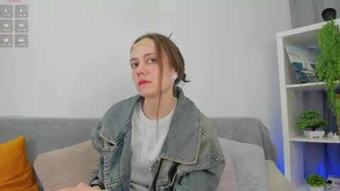 Elis online show from June 4, 1:39 pm