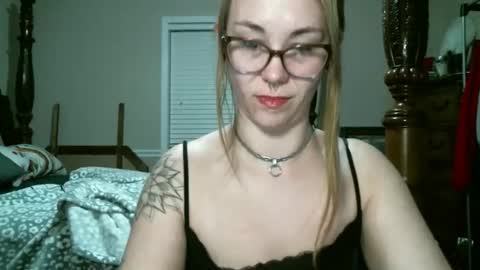 OcculticKitty online show from March 17, 2:27 am