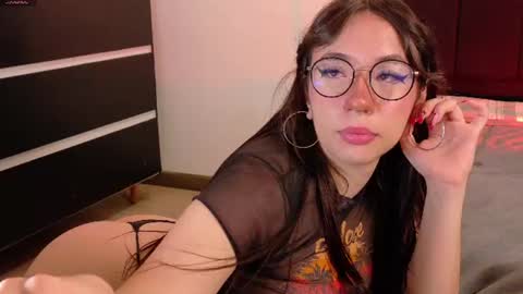 Snapshot of ocean_your_squirter chatting on June 17, 10:28 am Your Ocean baby 3 online show from June 17, 10:28 am