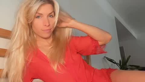 ocicatcat online show from April 23, 10:25 am