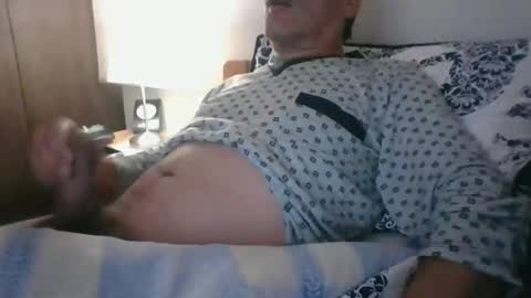 ocorrea online show from December 11, 3:35 am